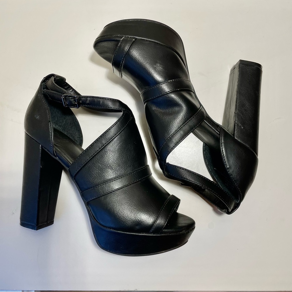 Simply Vera Vera Wang